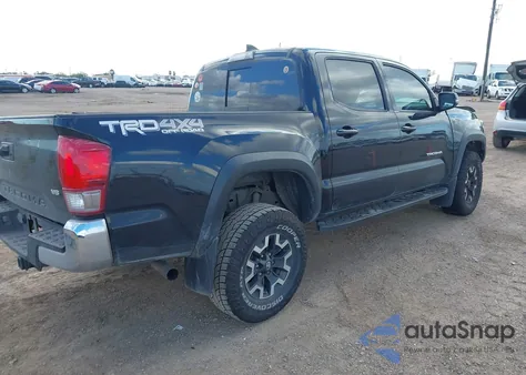 2017 Toyota Tacoma Trd Off Road z USA, uszkodzony, nr VIN 5TFCZ5AN6HX083897